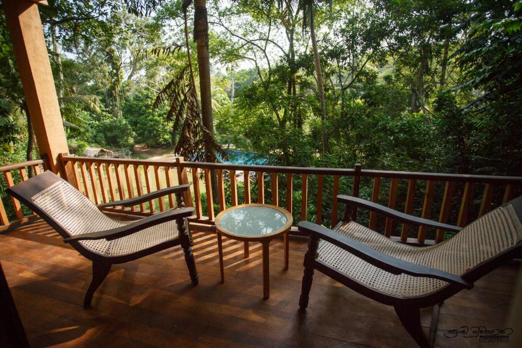 Balkón nebo terasa v ubytování Jungle Village Unawatuna