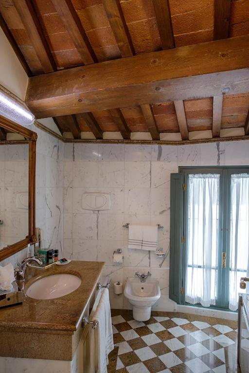 Koupelna v ubytování Hotel Mulino di Firenze - WorldHotels Crafted