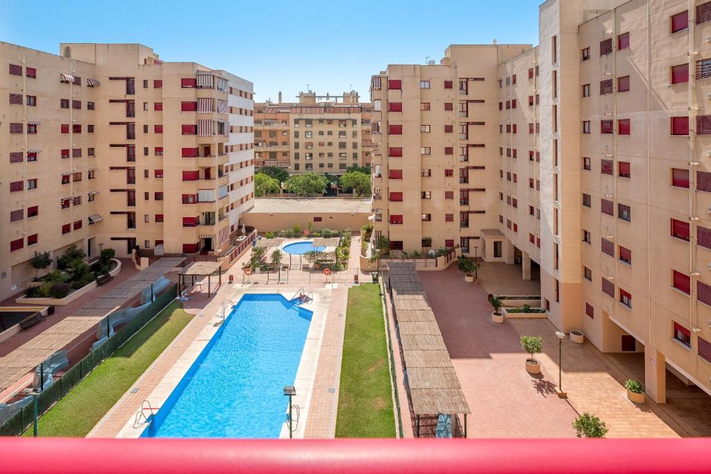 Bazén v ubytovaní Apartamento Parque litoral alebo v jeho blízkosti