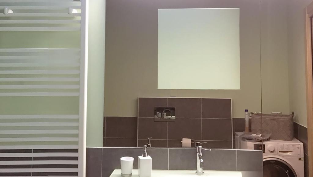 Holiday House Viola - 1