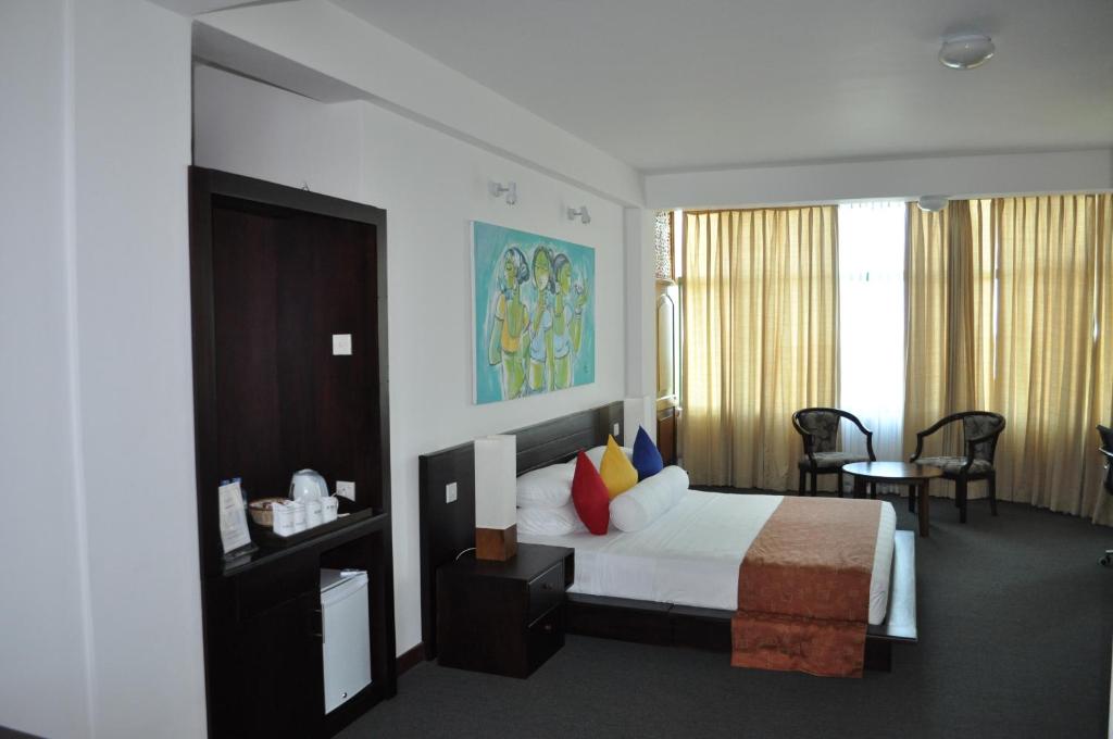 Amaara Sky Hotel Kandy - Habitación Doble De Lujo