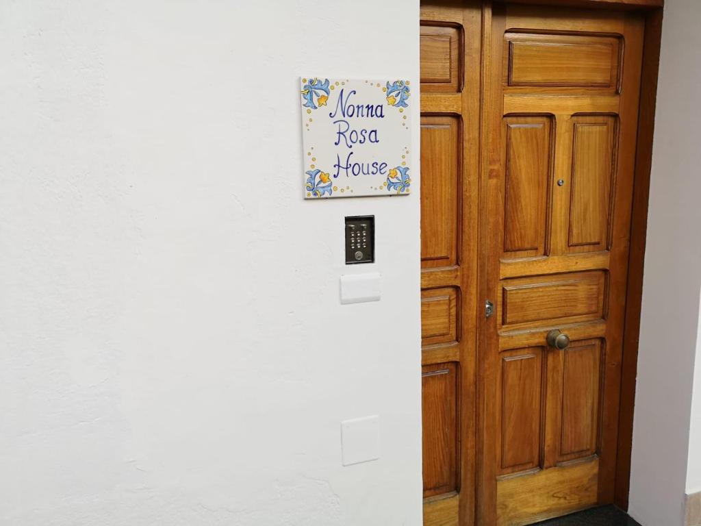 Zdjęcie z galerii obiektu Nonna Rosa House w mieście Scala