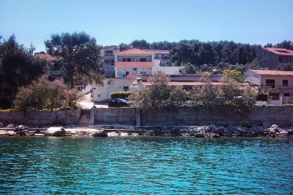 Apartments by the sea Arbanija, Ciovo - 1085, Trogir, Croaţia
