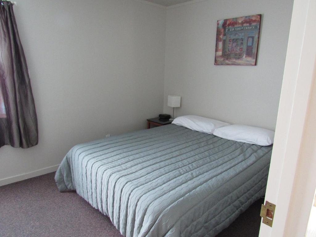 
One-Bedroom Apartment with Spa Bath
