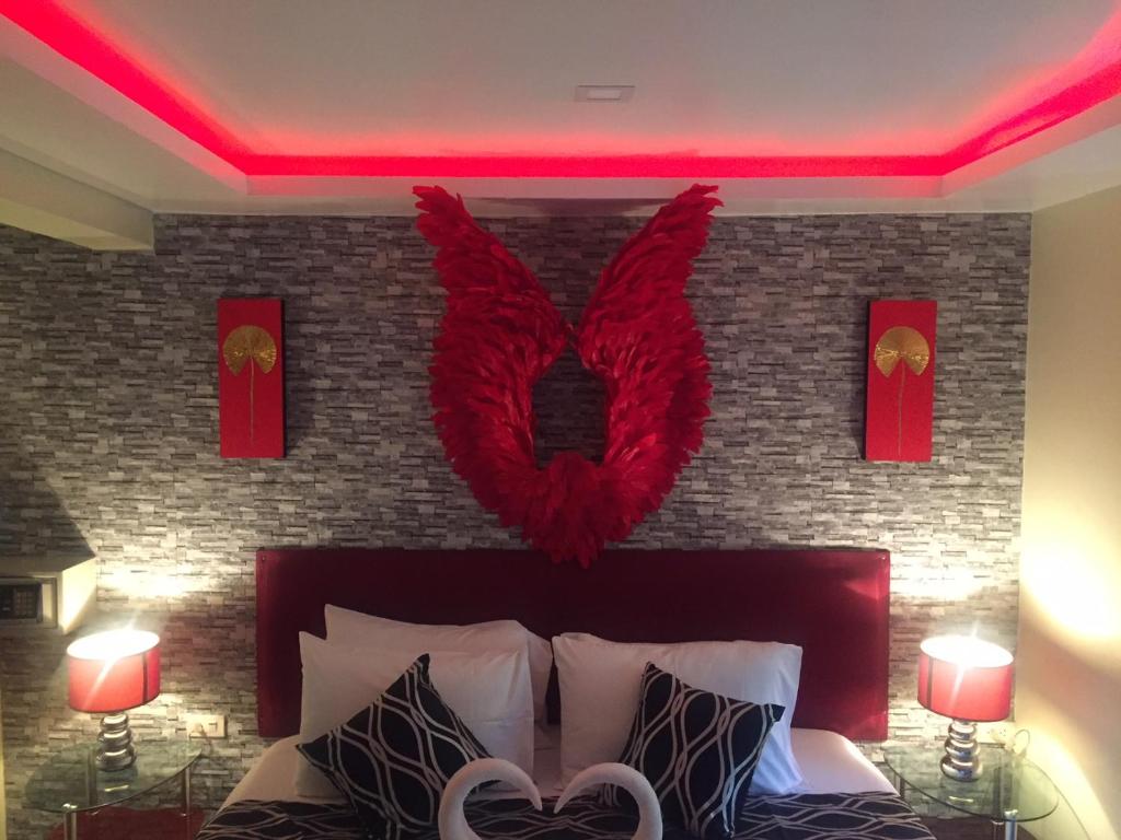 Fong Kaew and Baan Nang Fa Guesthouse - 8