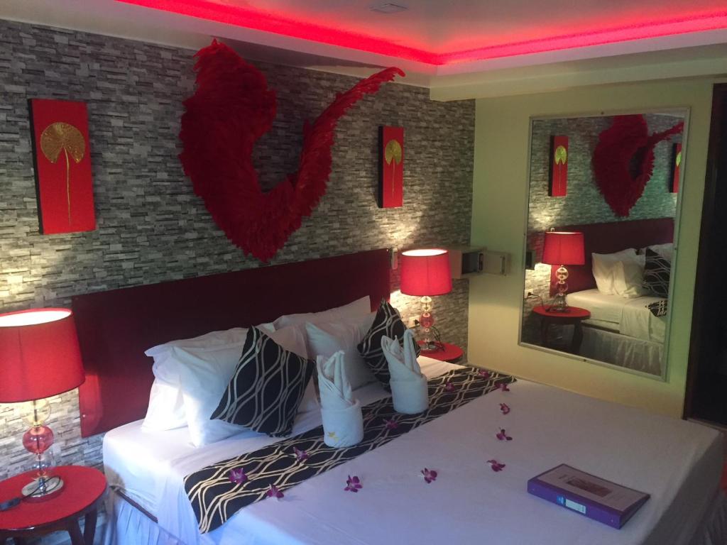 Fong Kaew and Baan Nang Fa Guesthouse - 6