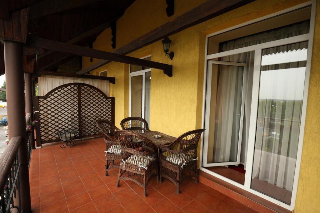Medzhybozhskiy Zamok - Suite Met Balkon