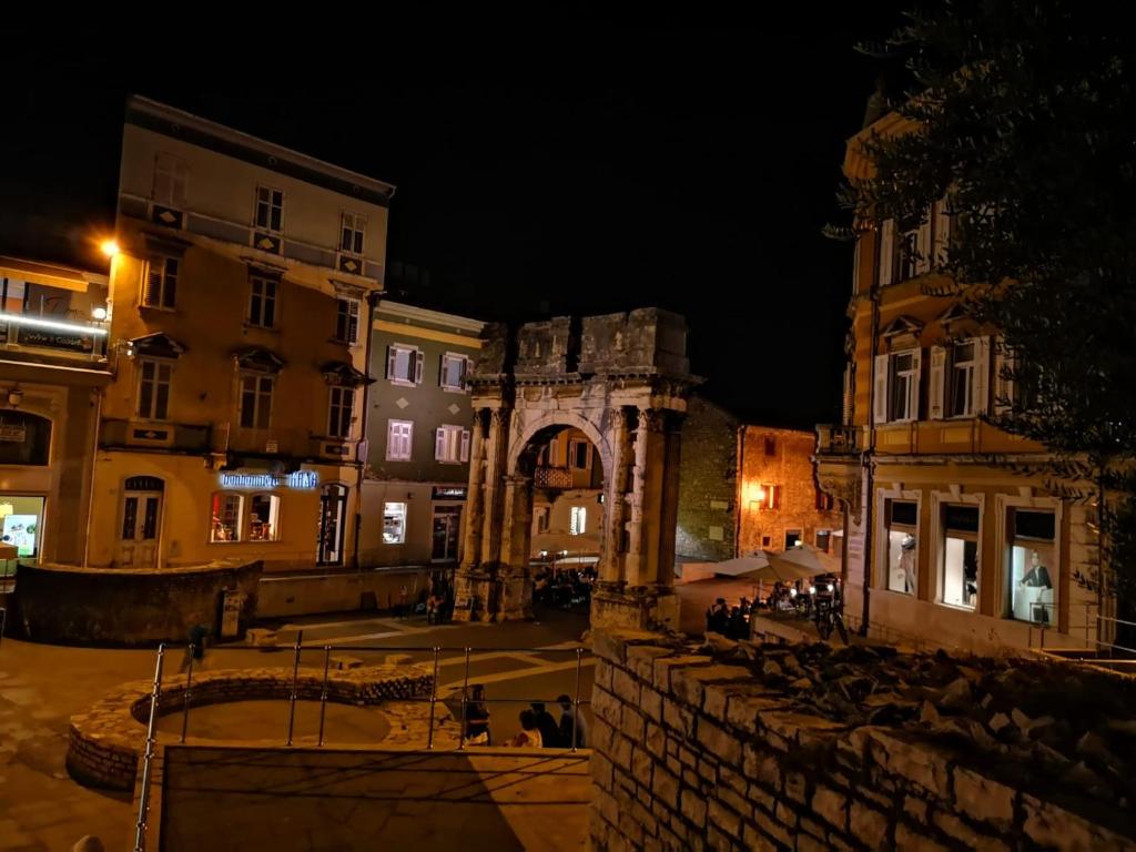 Budova, kde se apartmán nachází