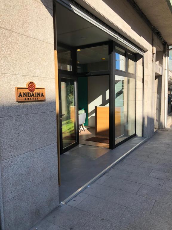 Certifikát, hodnocení, plakát nebo jiný dokument vystavený v ubytování Andaina