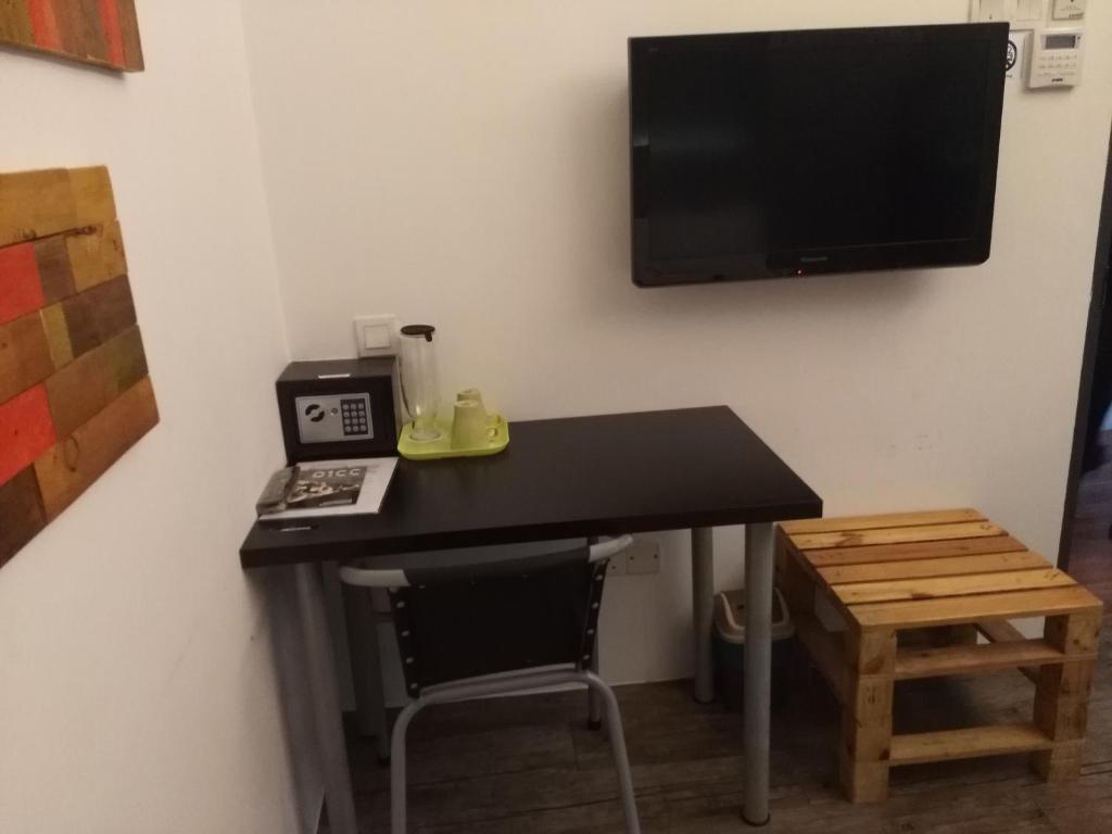 TV a/nebo společenská místnost v ubytování The Verve Hotel PJ Damansara