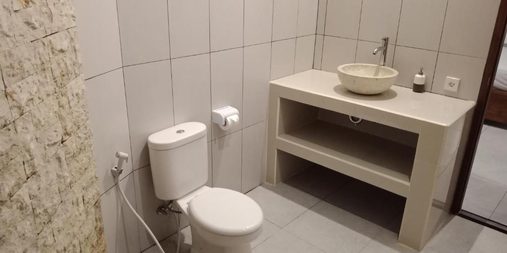 Koupelna v ubytování Cucu House