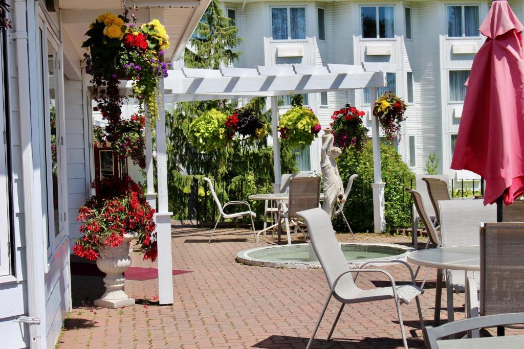 Zahrada ubytování Auberge Gisele's Inn