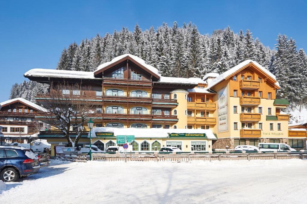 Hotel Bischofsmütze during the winter