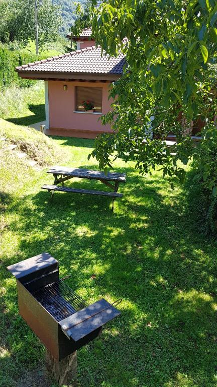 Zahrada ubytování Apartamentos La Corona - Cabrales