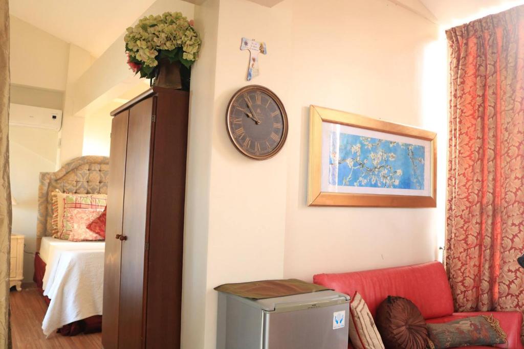 The Saint Joseph Residential Suites - Праздничный дом