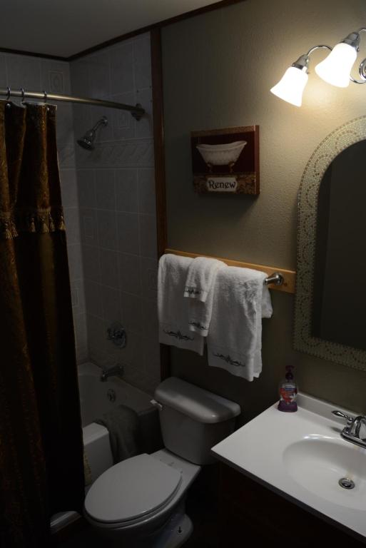 Koupelna v ubytování A Hyde Away Inn B&B