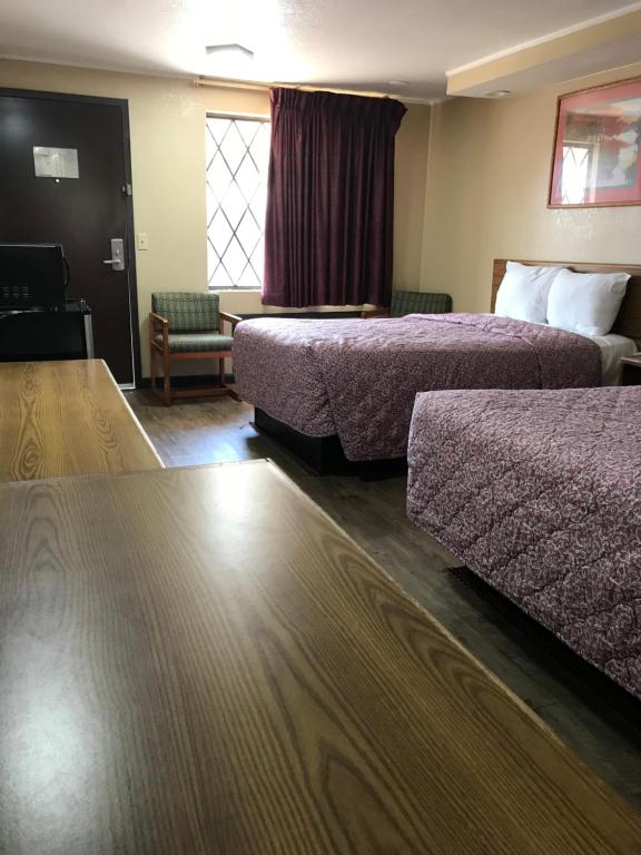 Memphis Inn - 