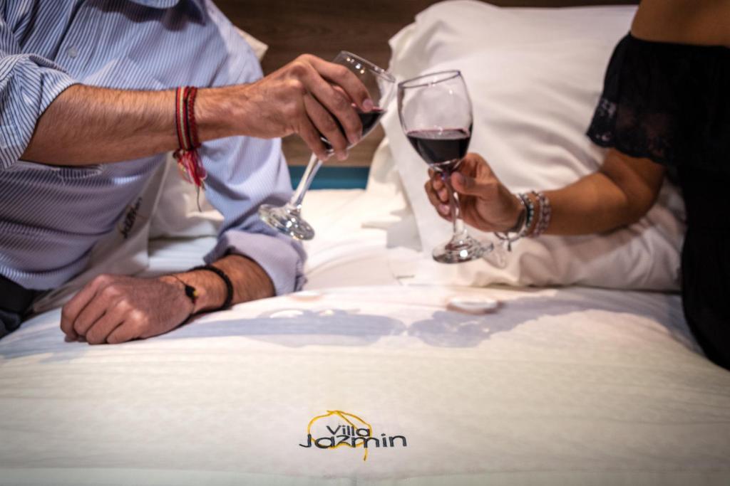 Nápoje v ubytování Hotel Villa Jazmin