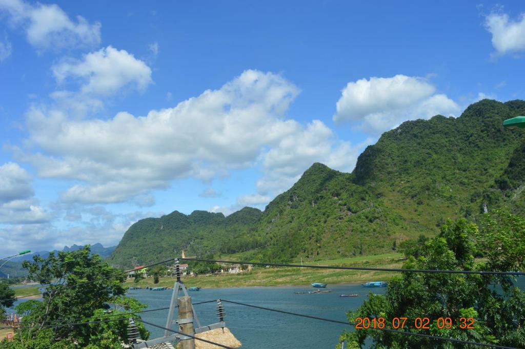 Son Doong Riverside - 14