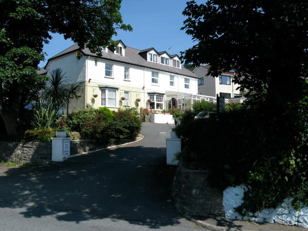 Hammonds Park Guest House, Tenby, United Kingdom