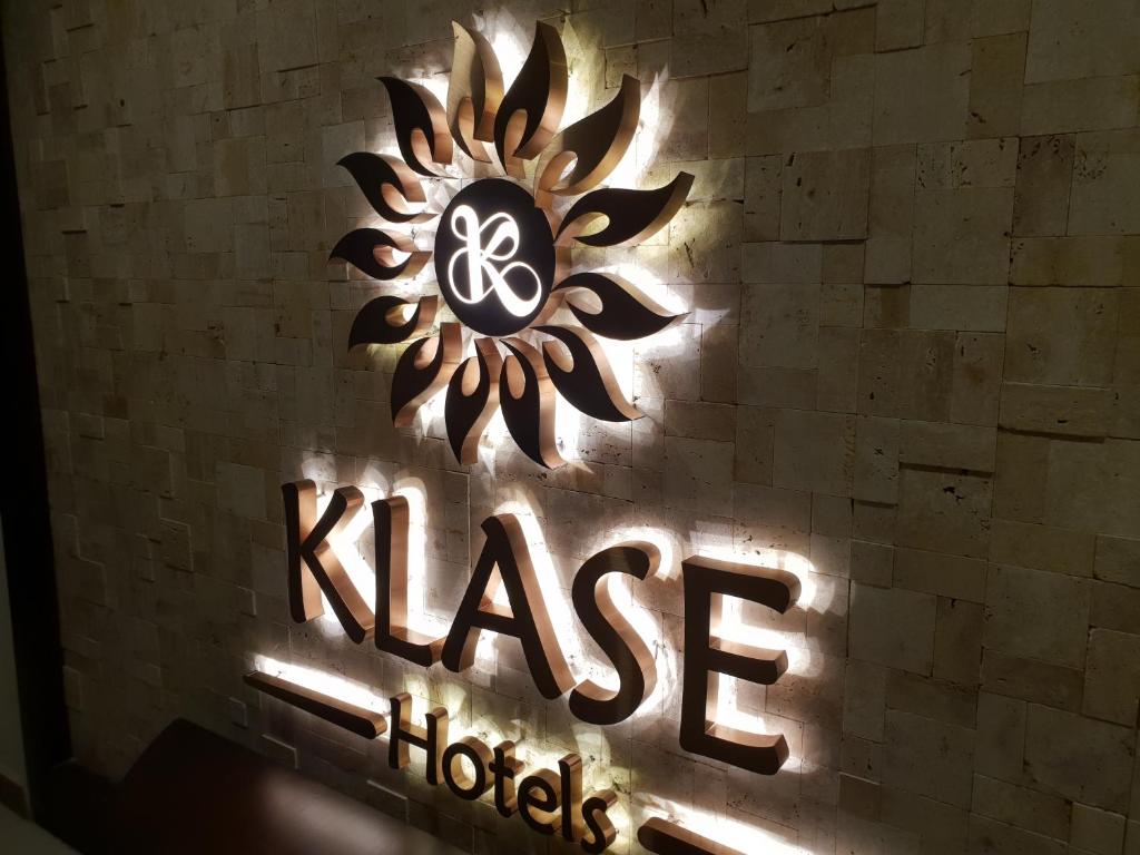 Certifikát, hodnocení, plakát nebo jiný dokument vystavený v ubytování Klase Hotels