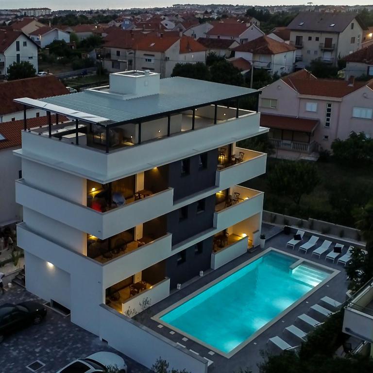 Bazén v ubytovaní Mirabilis Residence alebo v jeho blízkosti