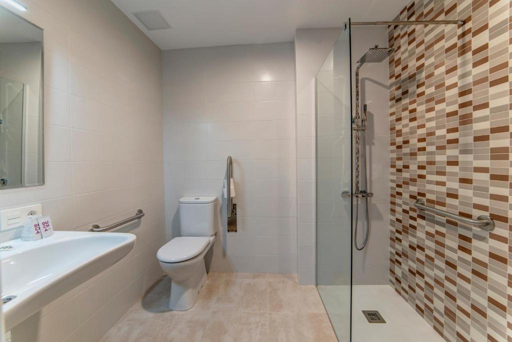 Un baño de Hostal Lar