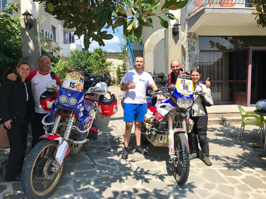 Clientes alojados en RAMIS Hotel & Outdoor Sports Center