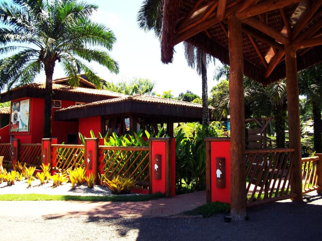 Um jardim em Ecoporan Hotel Charme Spa & Eventos
