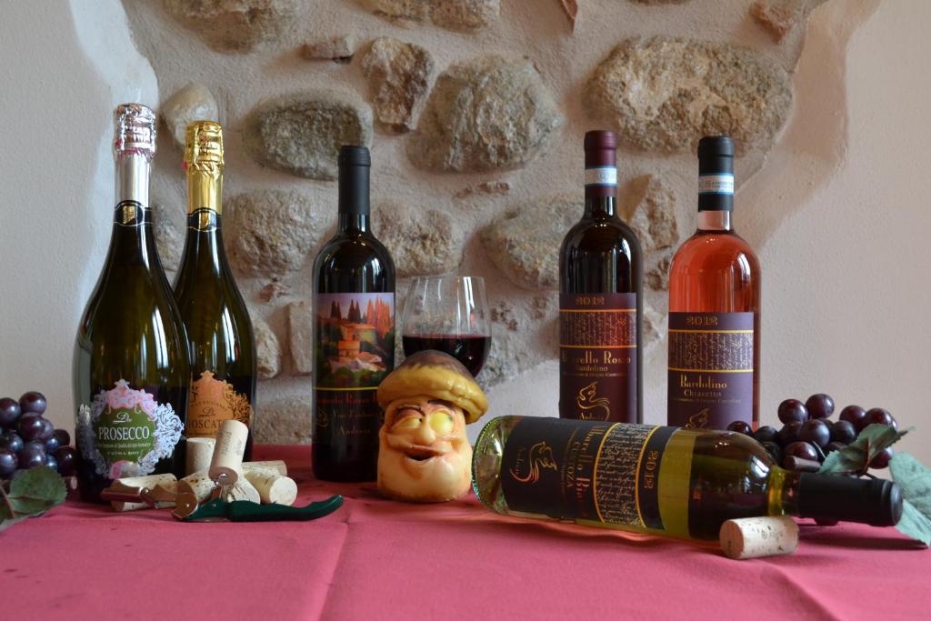 Nápoje v ubytovaní Agriturismo Colombarola