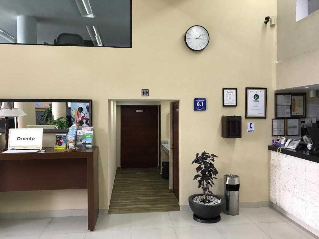 Vstupní hala nebo recepce v ubytování Hotel Oriente