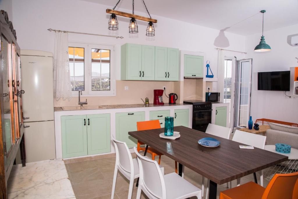 Kuchnia lub aneks kuchenny w obiekcie Sunrise Bay