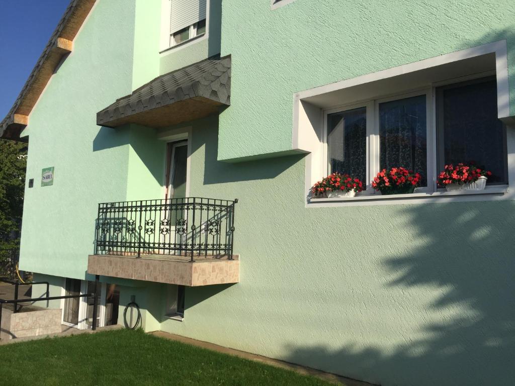 Budova, kde se apartmán nachází