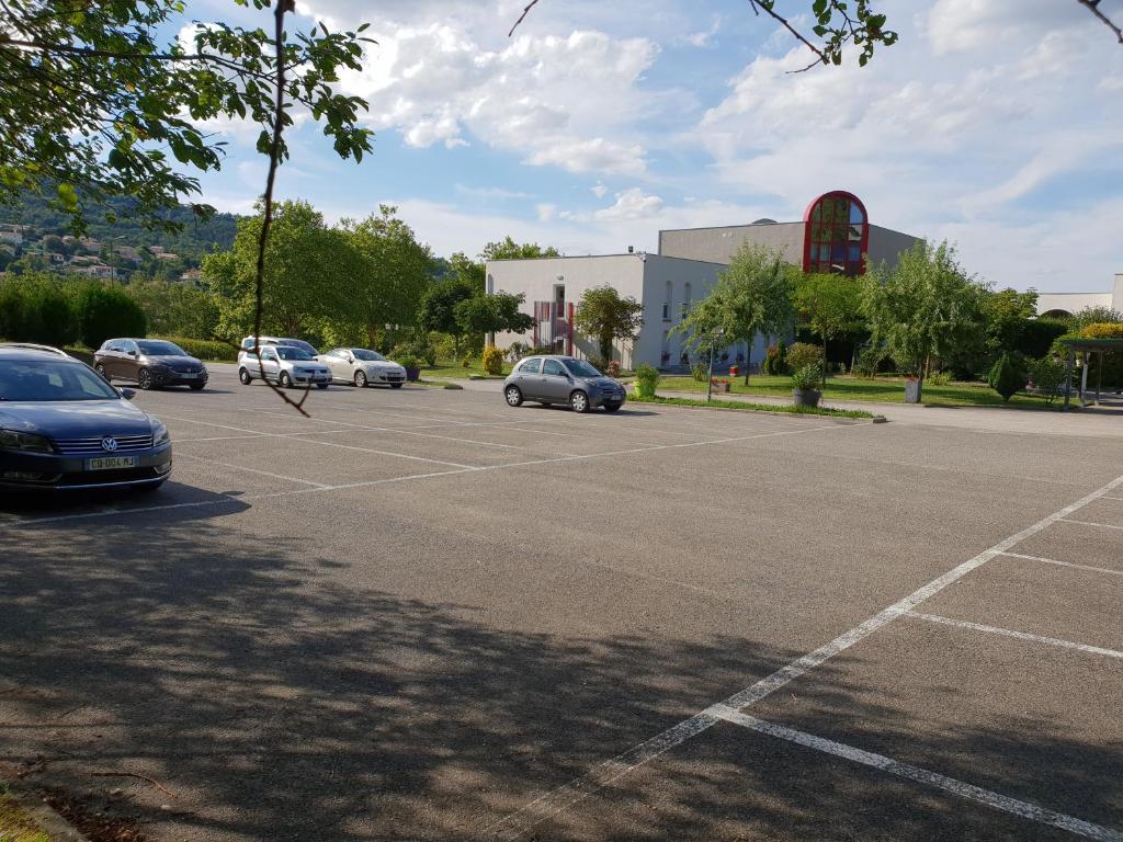 Fotografie z fotogalerie ubytování L'Abribis v destinaci Firminy