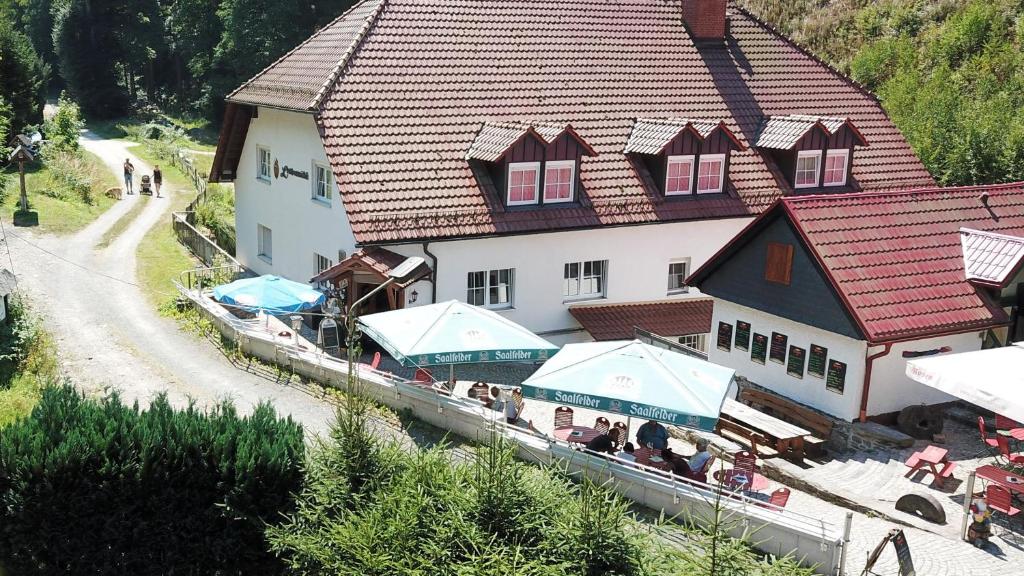 Budova, kde se hotel nachází
