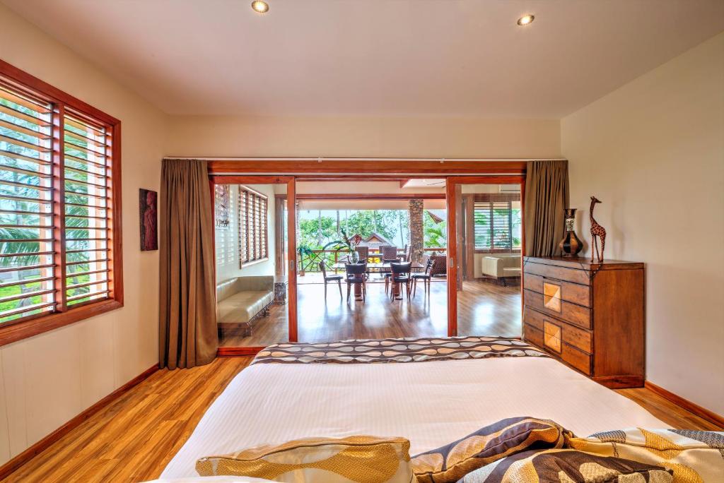 Postel nebo postele na pokoji v ubytování Maui Palms