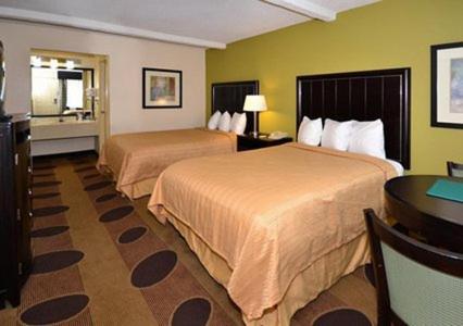 Quality Inn Greenwood Hwy 25 - Habitación Doble Con Dos Camas Dobles - Fumar