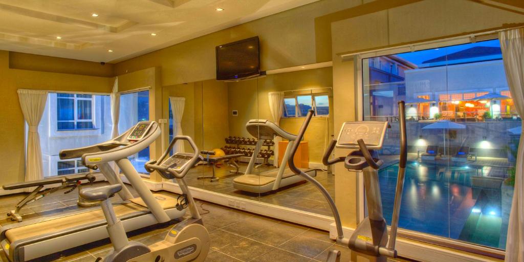 Fitness centrum a/nebo fitness zařízení v ubytování Eka Hotel Nairobi