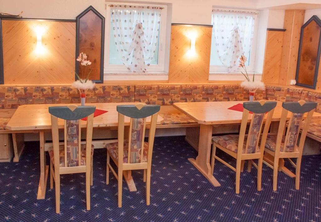 Restaurace v ubytování Hotel Waldeck Garni