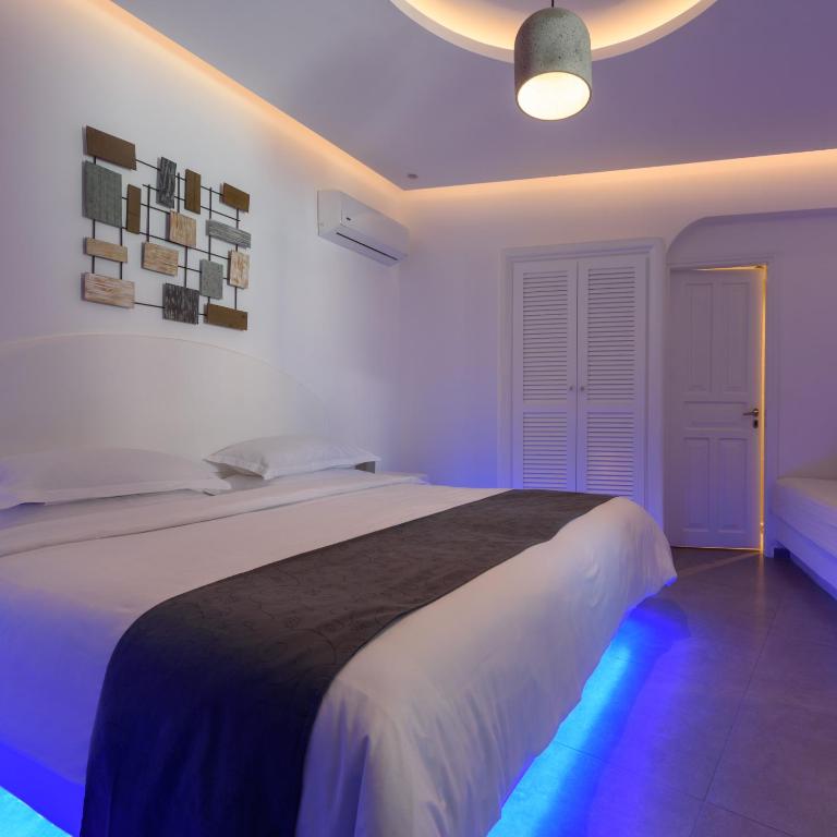 Nikolas Hotel 