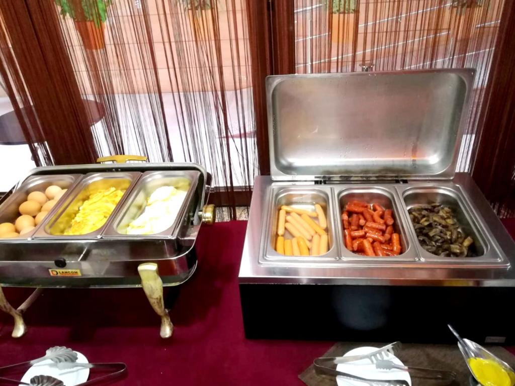 West Plaza Residence - Resim 29