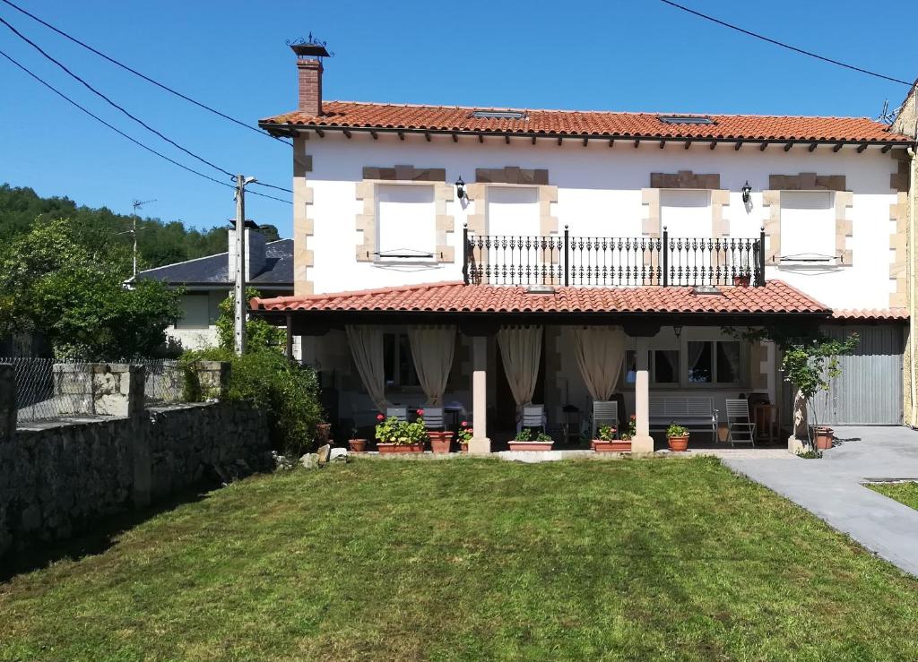 The building in which the country house is located