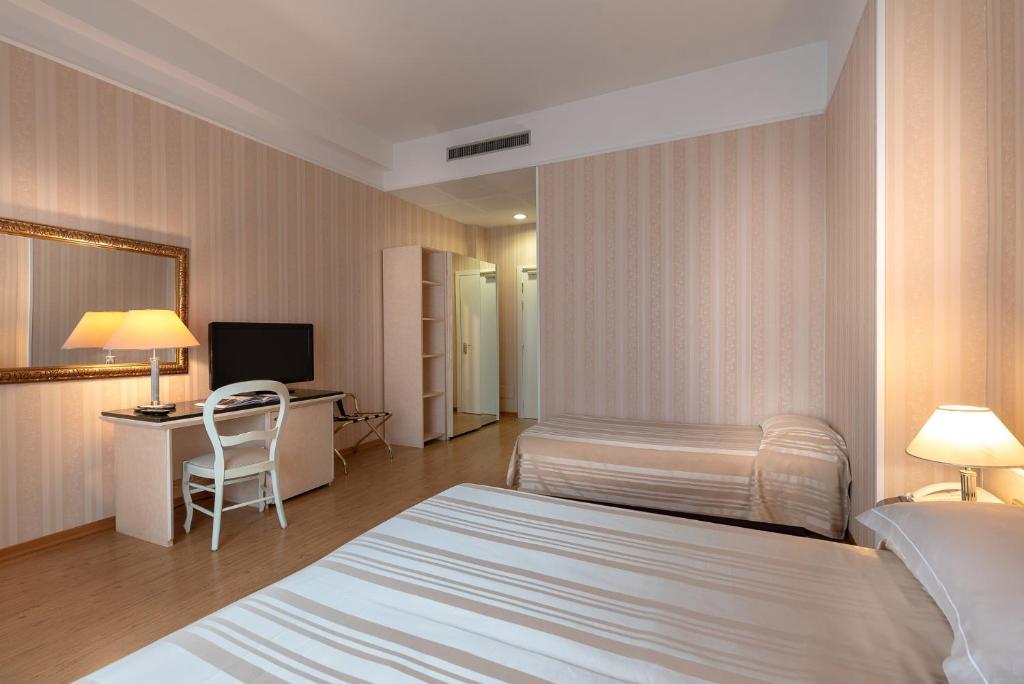 Hotel President - Resim 13