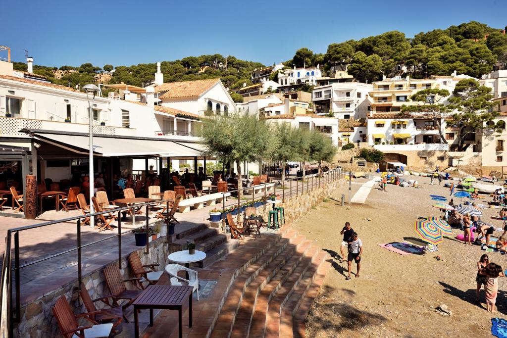 Hostia v ubytovaní Hotel Sa Tuna