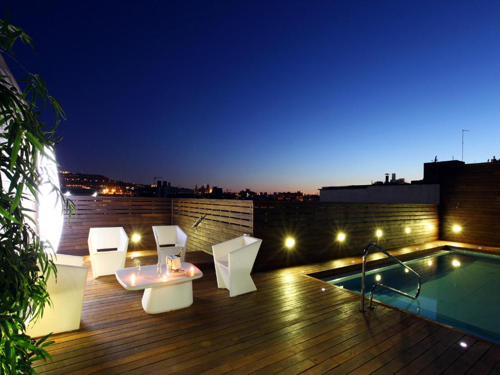 Hotel Lleó - Resim 21