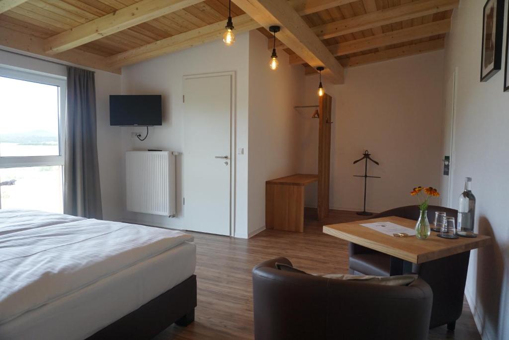 TV a/nebo společenská místnost v ubytování Hotel Rappenhof