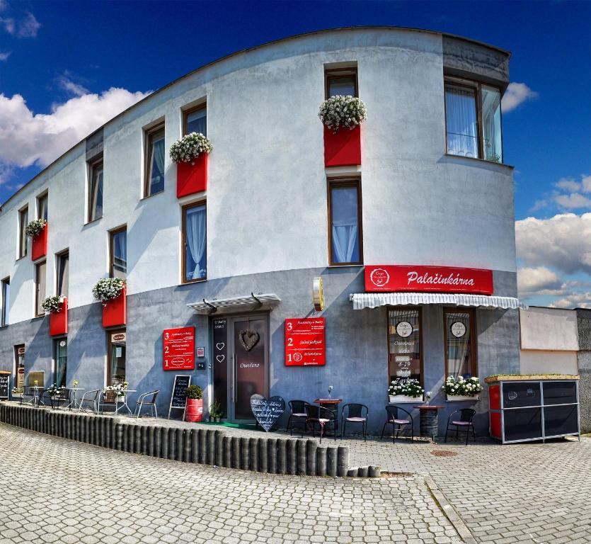 Budova, v ktorej sa apartmán nachádza