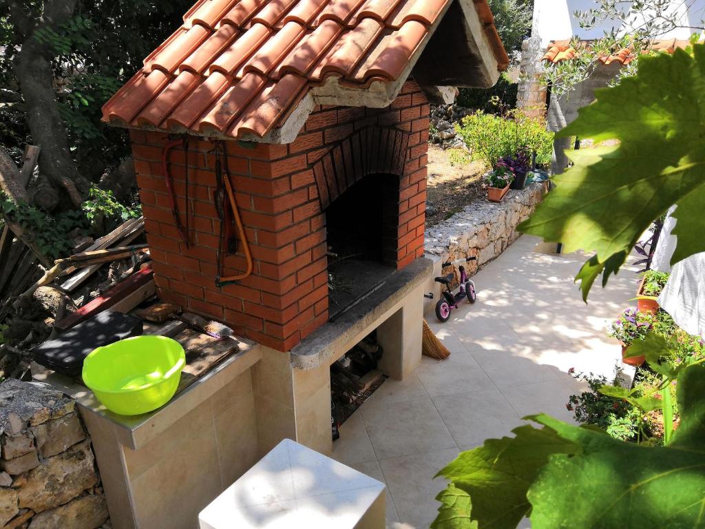 Zahrada ubytování Apartments Mira