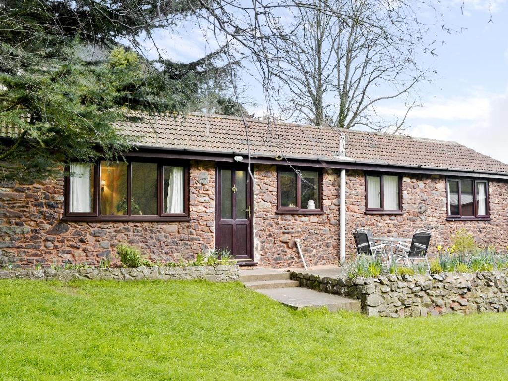 The building where the vacation home is located 