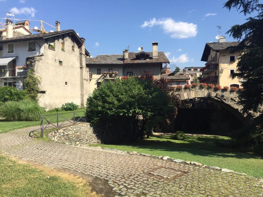 Budynek, w którym mieści się apartament